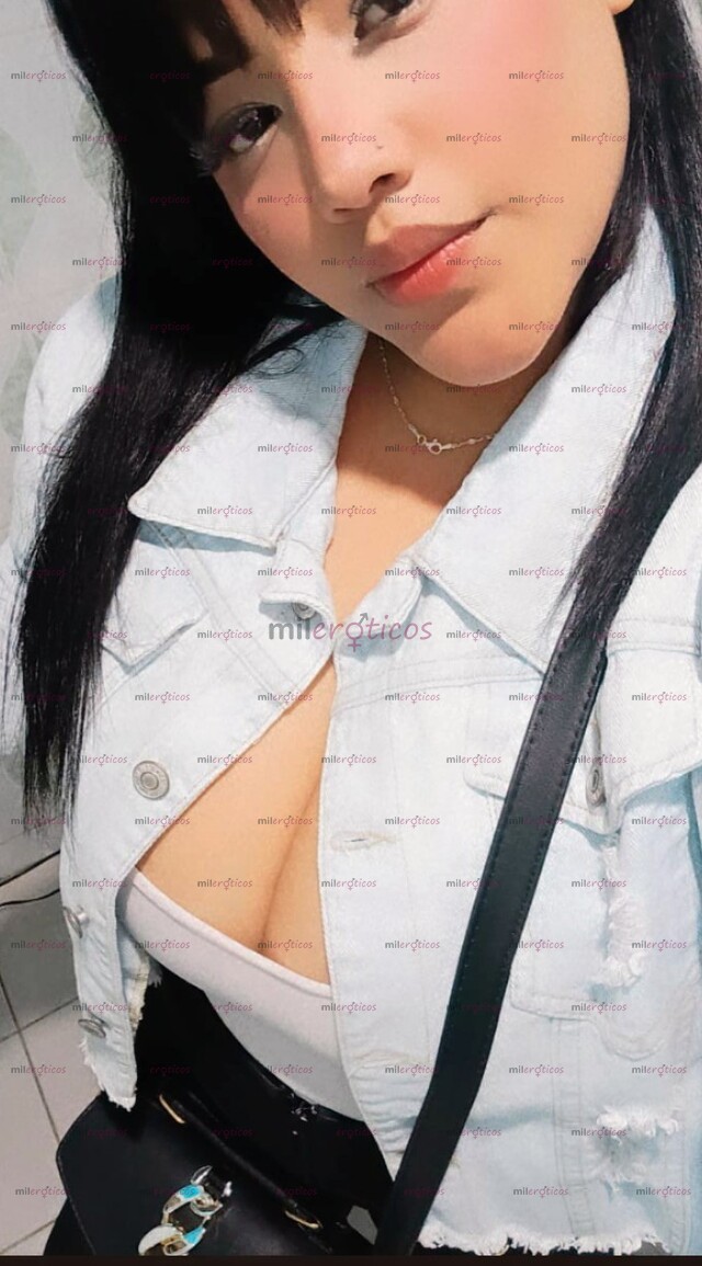 FOTOS DE ARDIENTE GORDITA Y TETONA!!! DEJAME CONSENTIRTE Y CHUPARTELA TODA