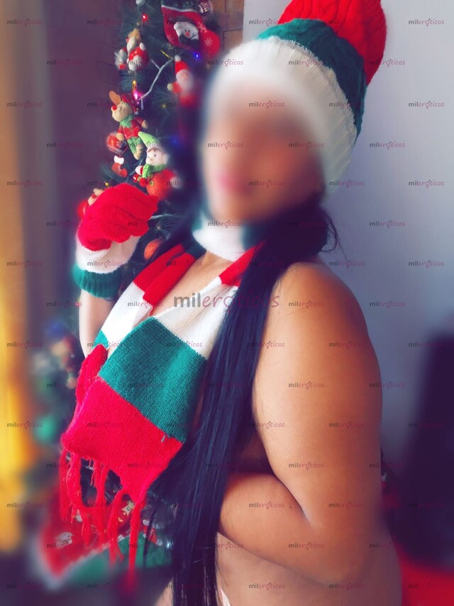 FOTOS DE FUEGO EXÓTICA MORENA ,HERMOSA Y SEXY TETONA MUY TOP EN LA ZONA