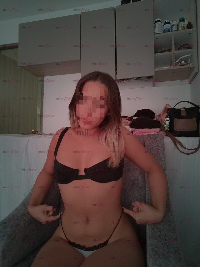 FOTOS DE PAMELA, DELICIOSA JOVEN RECIÉN LLEGADA A LA CIUDAD, FLACA DIVINA Y SEXY