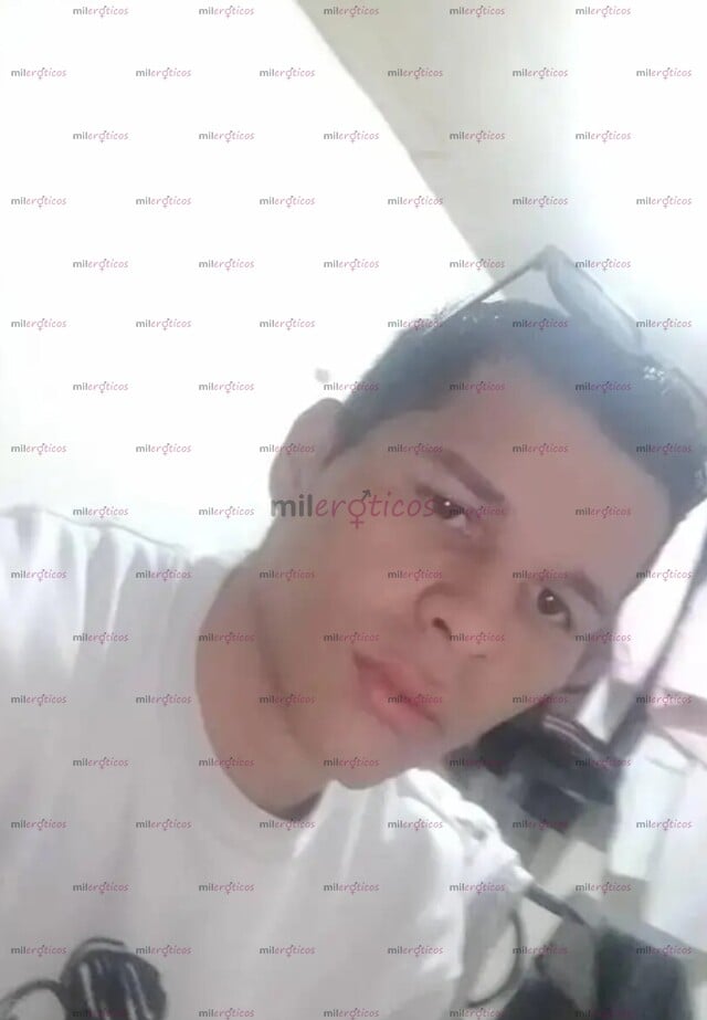 FOTOS DE CHICO LATINO VELLUDO EN BUSCA DE UNA CHICA HERMOSA PARA DARLE LO QUE QUIERA