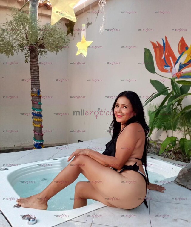 FOTOS DE MADURITA FOGOSA JUGUETONA ARDIENTE Y EXTROVERTIDA