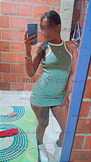 FOTOS DE HOLA MIS AMORES SOY DEYSI HERMOSA FLACA NATURAL