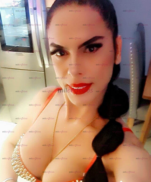 FOTOS DE YA ESTÁ AQUÍ PARA CUMPLIR TODAS FANTASÍAS SEXUALES QUE TENGAS EN MENTE BEBÉ...