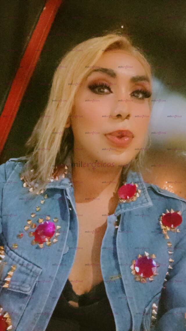 FOTOS DE LA EMBAJADORA DEL PLACER ZORRITA COMPLACIENTE