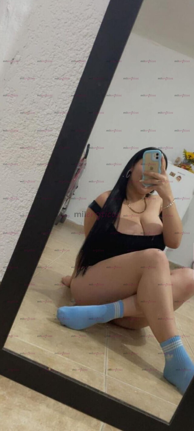 FOTOS DE DANNA CON CABELLO HASTA LAS NALGAS Y GRANODES TETAS