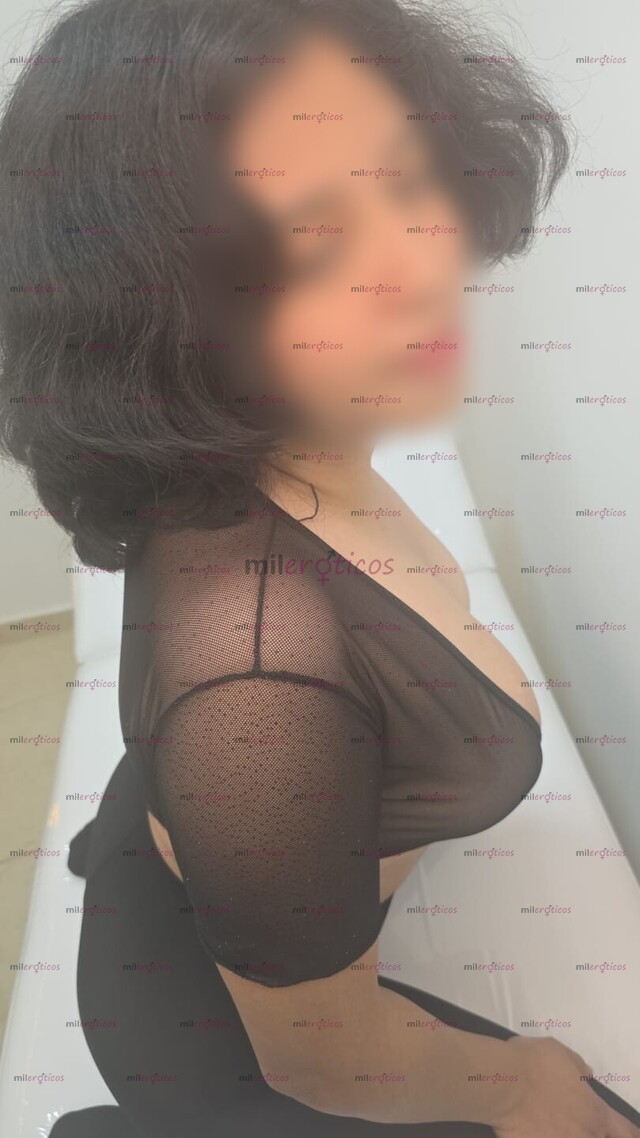 FOTOS DE JOVENCITA SUPER CHICHONA, FLAQUITA DELICIOSA CON NALGAS PARADAS CARITA DE ANGEL