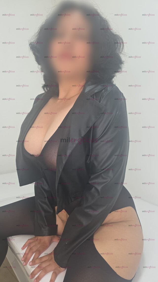 FOTOS DE LA PUTITA MAS RICA Y CACHONDA DE LA PAGINA TODO PARADITO EN SU LUGAR