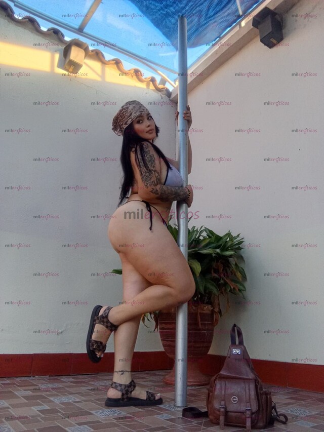 FOTOS DE MAMASITA ADICTA AL MORBO CON BUENAS TETAS Y BUEN CULO FOGOSA!
