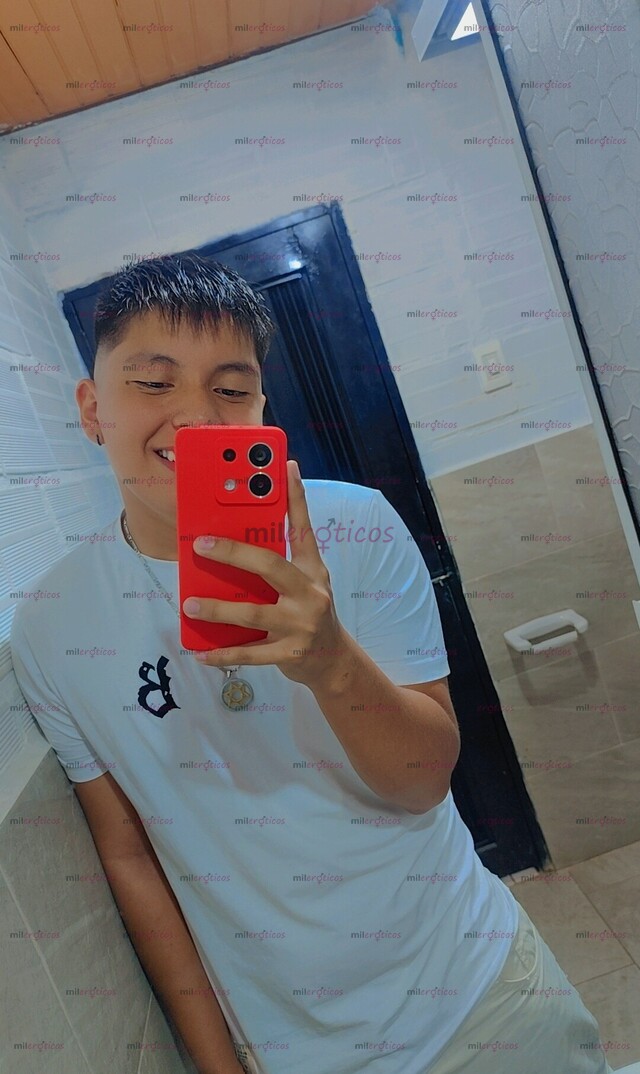 FOTOS DE SOY UN CHICO VIRGEN DE 18 AÑOS QUE VIVE EN LA CIUDAD DE YUMBO