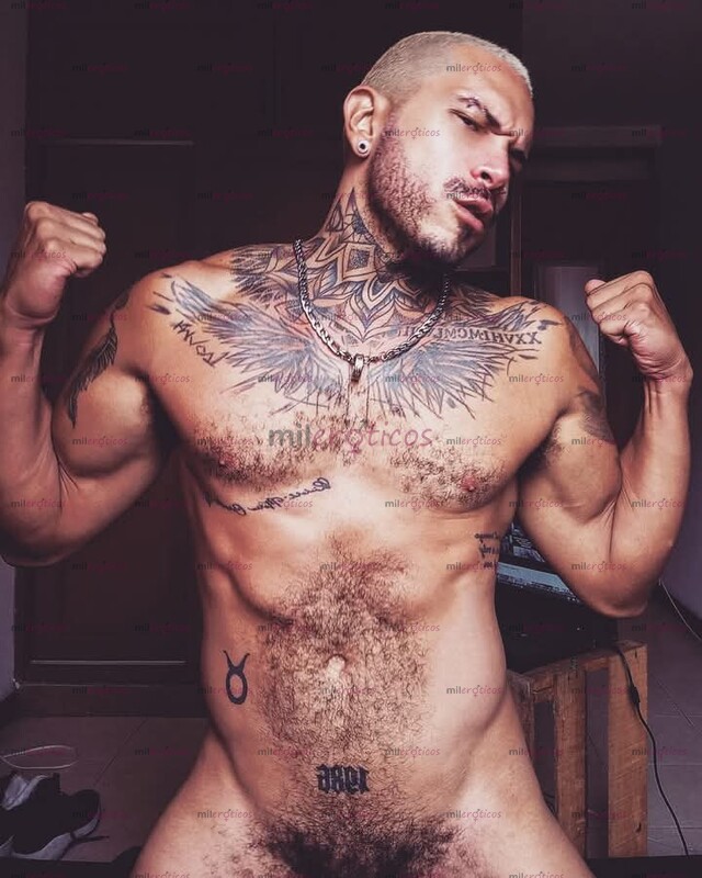 FOTOS DE TU MACHO: FOSTER, VARON, TATUADO BUENA VERGA, COMPLACIENTE