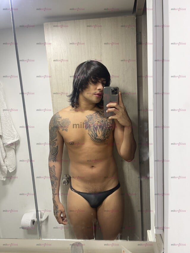 FOTOS DE MASAJISTA PROFESIONAL TANTRICO 22CM JOVEN UNIVERSITARIO DISPUESTO A SERVIRTE.
