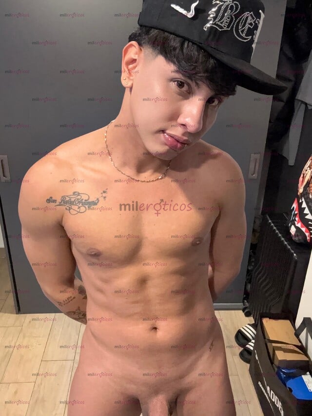 FOTOS DE JOVEN COLOMBIANO VERSÁTIL VERGA GRUESA 19 CM Y BUEN CULO