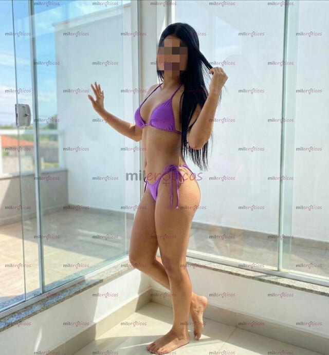 FOTOS DE SARA DELGADA CARA LINDA ARECHA, MUY FOGOSA BIEN CALIENTE AMOROSA Y ENCANTADORA