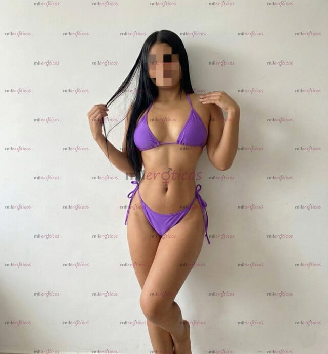 FOTOS DE SARA DELGADA CARA LINDA ARECHA, MUY FOGOSA BIEN CALIENTE AMOROSA Y ENCANTADORA