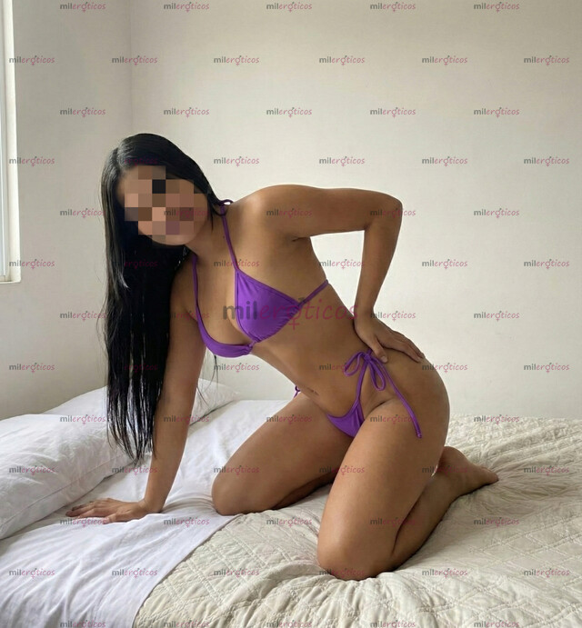 FOTOS DE SARA DELGADA CARA LINDA ARECHA, MUY FOGOSA BIEN CALIENTE AMOROSA Y ENCANTADORA