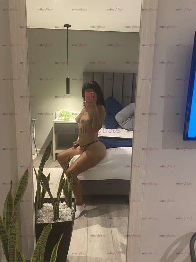 FOTOS DE SOLO DOMICILIO VENEZOLANA DISPONIBLE X HOY SERVÍCIO A DOMICILIO Y HOTEL