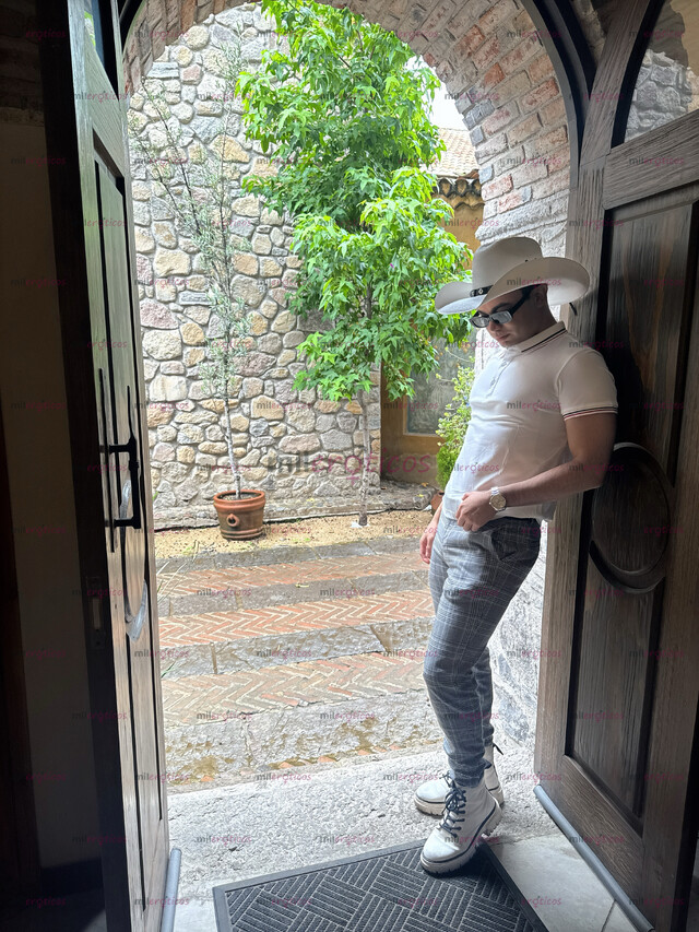 FOTOS DE LUCIANO VENEZOLANO COMPLACIENTE VERGON LECHERO