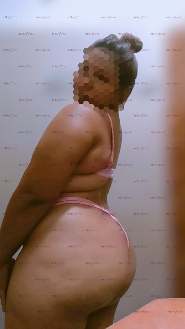 FOTOS DE GRITONA Y MUY HUMEDA PODRAS VERME COMO ME MOJO MIENTRAS ME TIENES EN 4 Y ME DAS