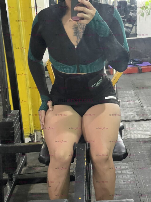 FOTOS DE CHICA TRANS EXCLUSIVA VOLUPTUOSA DOTADA 22CM ASEADA DISPUESTA A TODO.