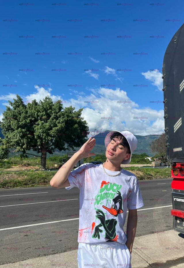 FOTOS DE 23CM DE PURO PLACER LINDO CHICO TWINS CON LINDO CULO !! ENGATIVA