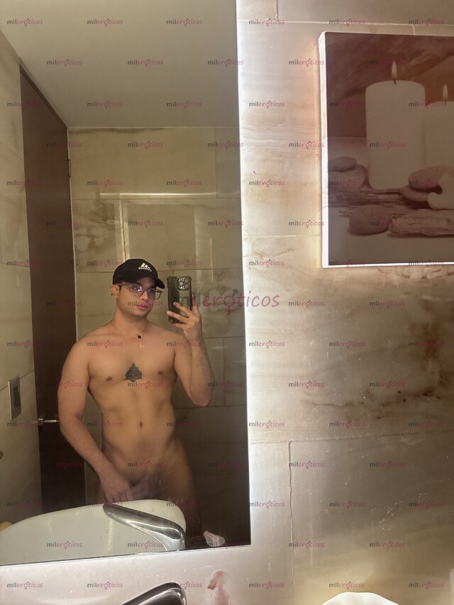 FOTOS DE CHICO VIP VERGON LECHERO LATINO COMPLACIENTE