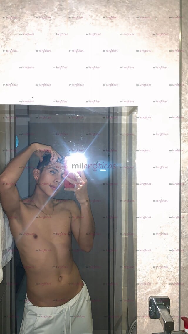 FOTOS DE SOY PASIVO ME ENCANTA EL SEXO DURO Y FUERTE TE ESPERO!