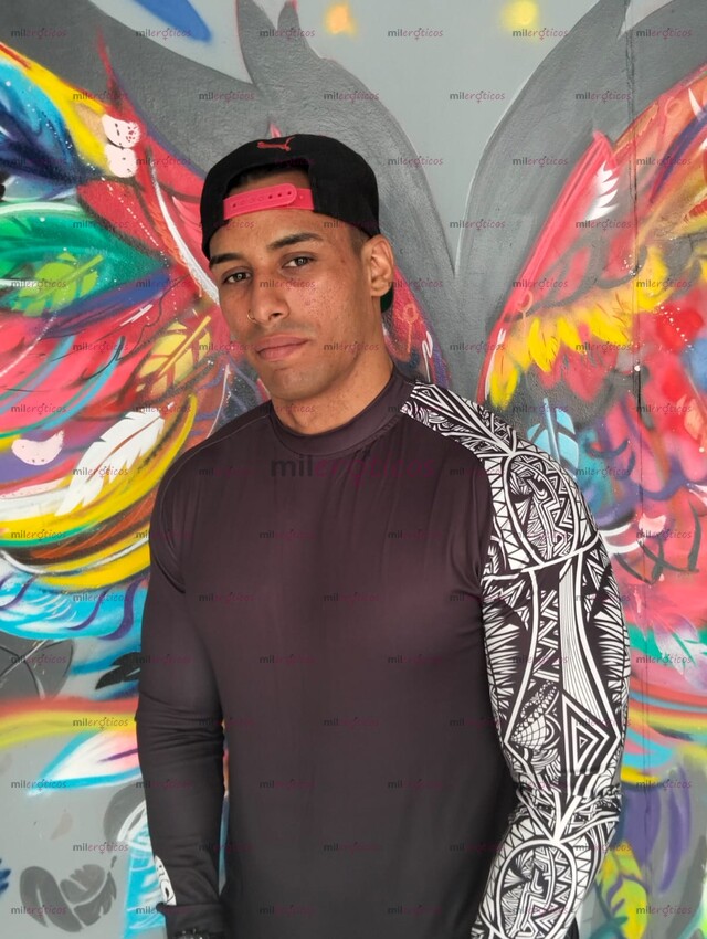 FOTOS DE DYLAN MASAJISTA CALIENTE COLOMBOVENEZOLANO SÚPER VERGÓN PARTE CULOS