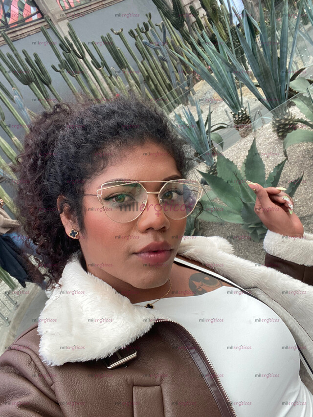 FOTOS DE MORENA FOGOSA BELLA Y SENSUAL EN TU CIUDAD