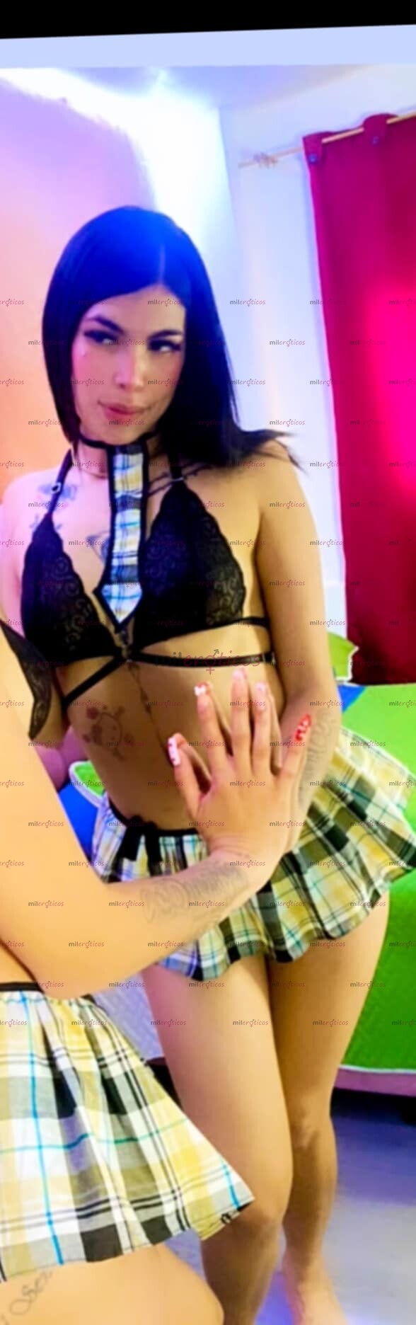 FOTOS DE LINDA Y SENSUAL FLACA ARDIENTE Y COMPLACIENTE