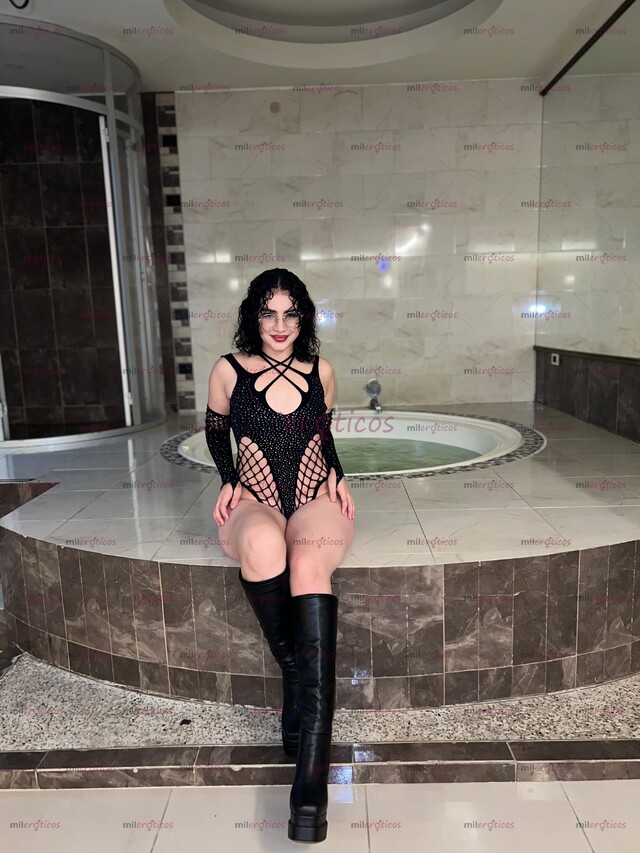 FOTOS DE RICA FLACA NALGONA CON HERMOSA FIGURA DISPUESTA A QUE LO DISFRUTES AL MÁXIMO