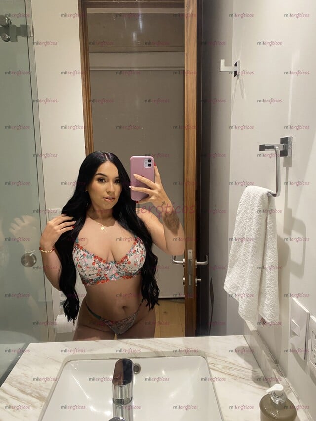 FOTOS DE HOLA AMOR SOY CAMILA, UNA SEXI COLOMBIANA PELINEGRA CON GANAS DE PASARLA BIEN