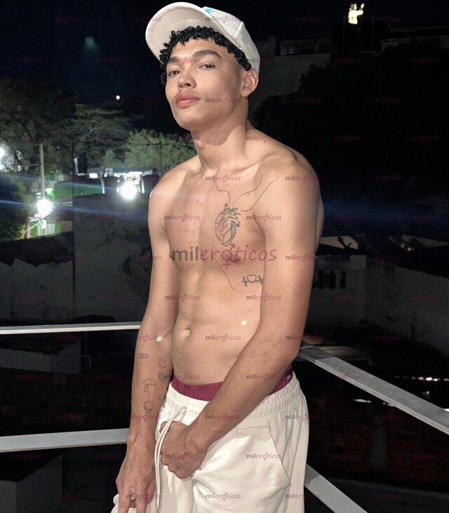 FOTOS DE ENYER ACTIVO Y VERSÁTIL DOTADO Y LECHERO