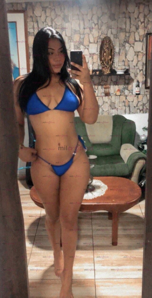 FOTOS DE HOLA, SOY CAROLINA, Y CUANDO MIS MANOS SE DESLIZAN SOBRE TU PIEL