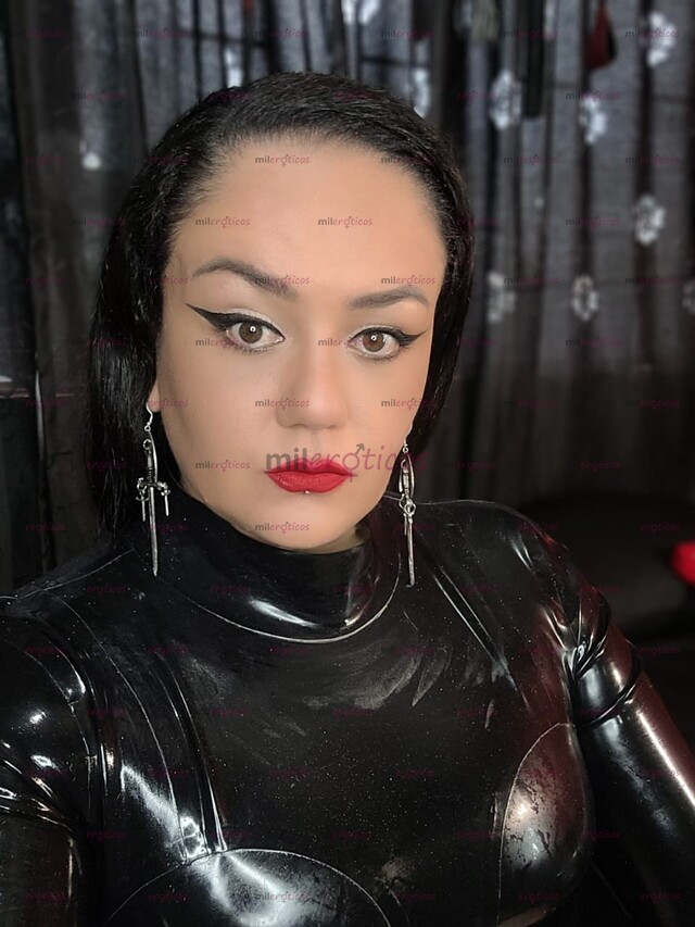 FOTOS DE DOMINATRIX VIUDA NEGRA CON MAZMORRA PROPIA EN CHAPINERO