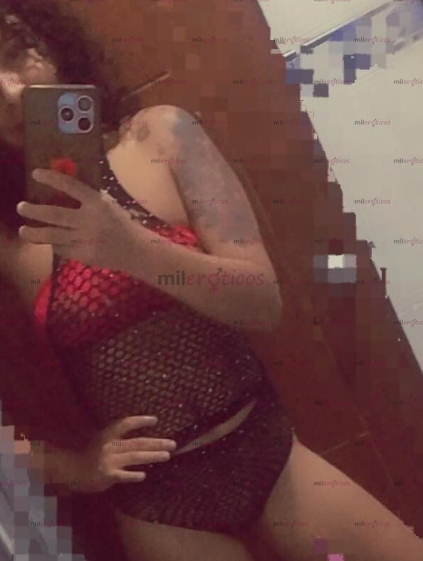 FOTOS DE LLEGO TU FLACA APRETADITA Y CON LA MEJOR CHUPADERA PARA SACAR SEMEN MIS AMORES