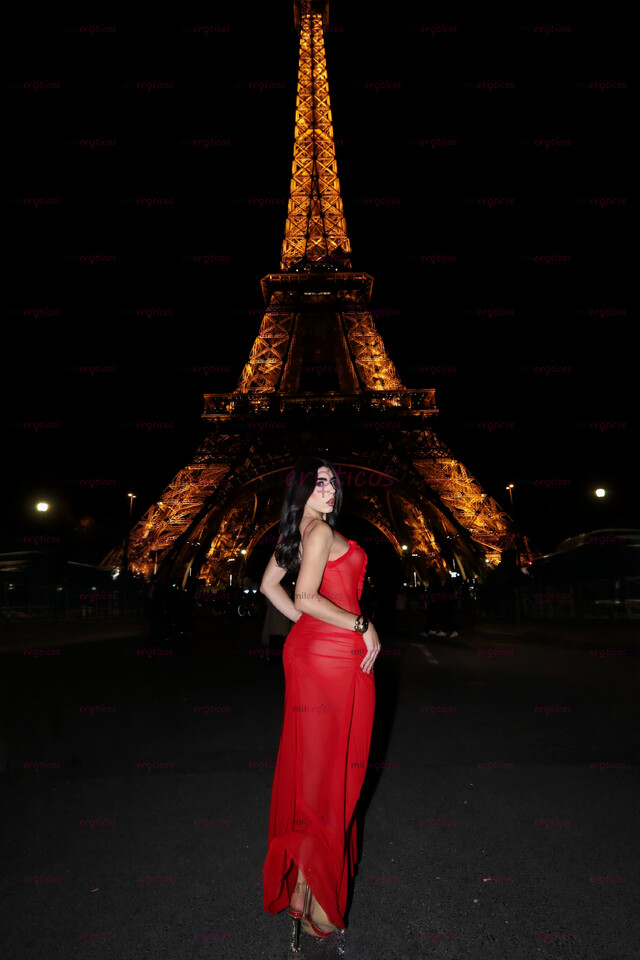 FOTOS DE REBECA BURGOS 20 AÑOS ROSTRO INTERNACIONAL DE VUELTA AL PAÍS ACEPTÓ TARJETAS