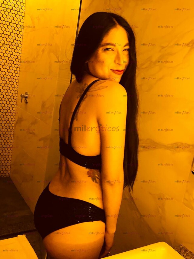 FOTOS DE SOY JESSICA Y ESTOY AQUÍ PARA COMPLACERTE COMO TE LO MERECES :)