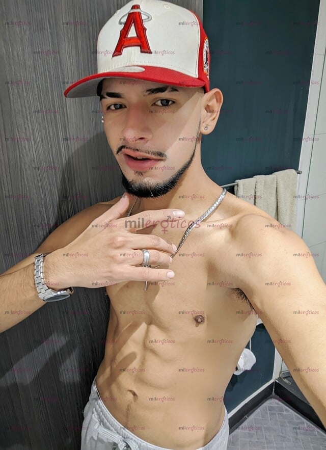 FOTOS DE PANA SERIO PORTE HETERO 21CM VERGA GRUESA SOLO DISPUESTO A COMPLACER