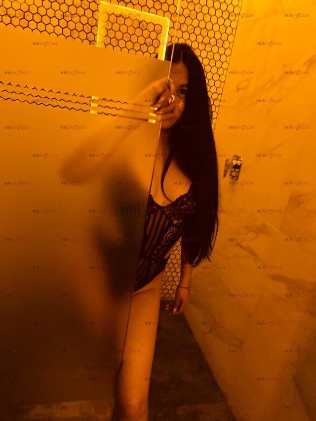 FOTOS DE SOY JESSICA Y ESTOY AQUÍ PARA COMPLACERTE COMO TE LO MERECES :)