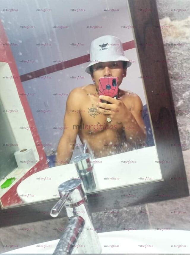 FOTOS DE ESTEBAN 28 AÑOS BUEN CUERPO VAMOS A DIVERTIRNOS REYNA TE GARANTIZO UN EXCELENTE