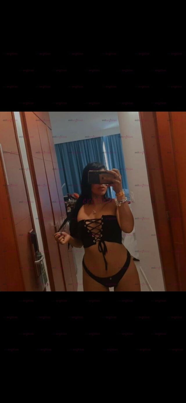FOTOS DE PELINEGRA BEBESITA SEDUCTORA DE 23 AÑOS PELINEGRA CALIENTE