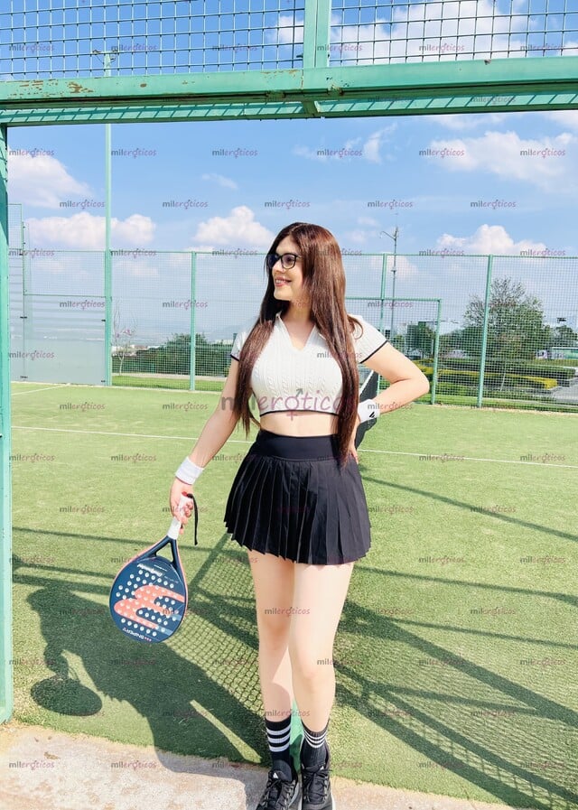 FOTOS DE MUJER TRANS MUY RICA DE PIEL BLANCA, ALTA, DELGADA Y BONITA SIN TANTO MAQUILLAJE