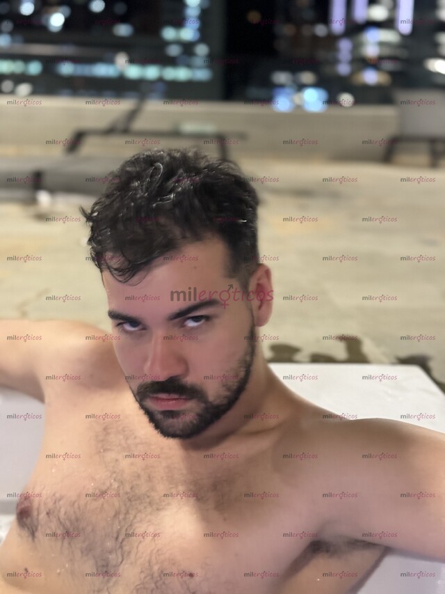 FOTOS DE MASAJISTA DEPORTIVO Y EROTICO CON SITIO PRIVADO