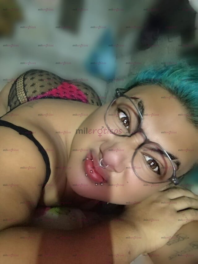 FOTOS DE CHICA COMPLACIENTE Y SUMISA LLÁMAME LENGUA GRANDE PARA TI