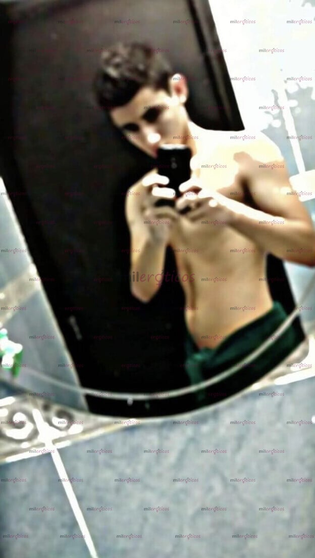FOTOS DE SOY EXPERTO CHUPANDO CULO SOY ALTO BLANCO BARBÓN GUAPO TE OFREZCO BUEN SERVICIO