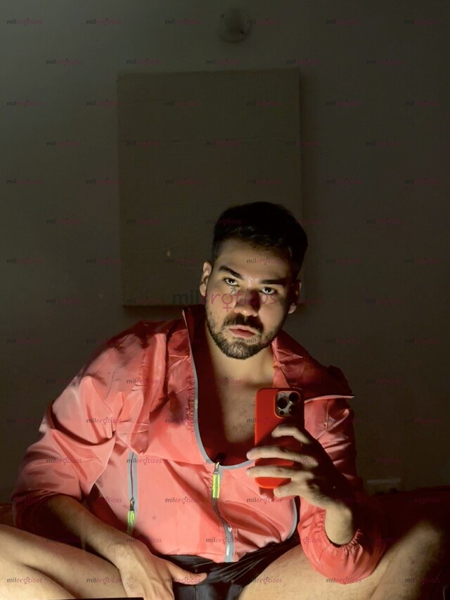 FOTOS DE MASAJISTA DEPORTIVO Y EROTICO CON SITIO PRIVADO