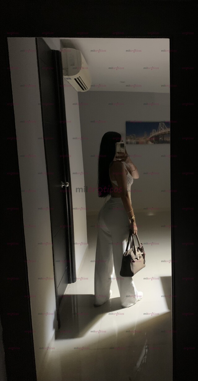 FOTOS DE BLANQUITA DE SUPER CULO SOY CACHONDA Y TENGO LA CONCHITA MUY HUMEDA