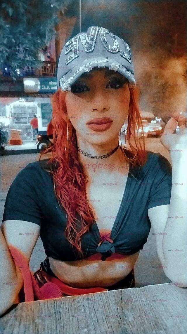 FOTOS DE SERÉ TU FLACA CARIÑOSA Y COMPLACIENTE. TOCAME Y SIENTE EL DESEO QUE ARDE EN MI.