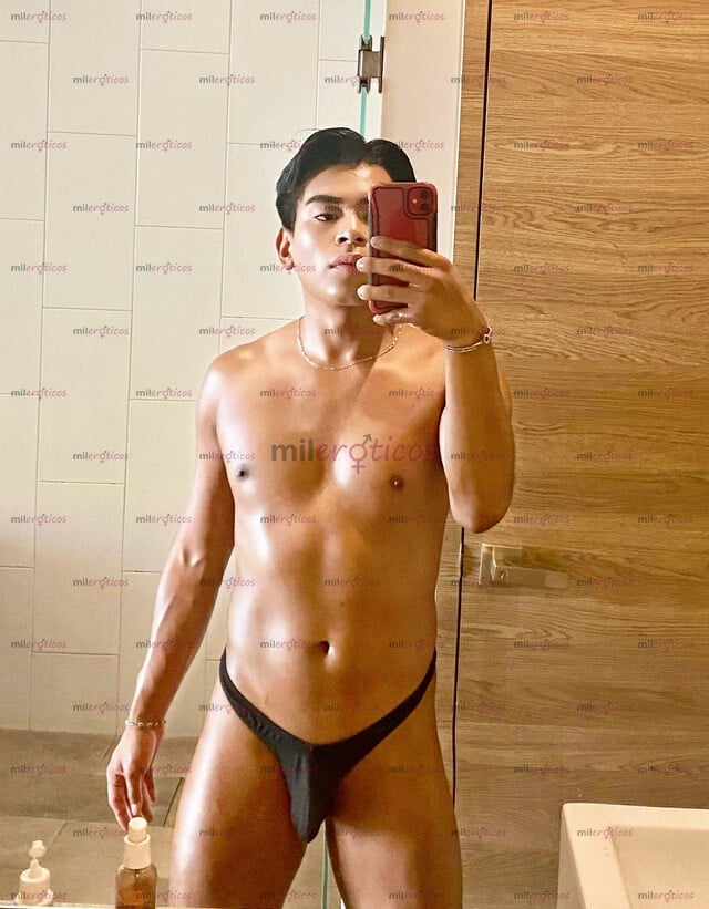 FOTOS DE UNICOS DÍAS TU VERGON FAVORITO CON UN CULO RICO ESCORT INTERNACIONAL DE LUJO
