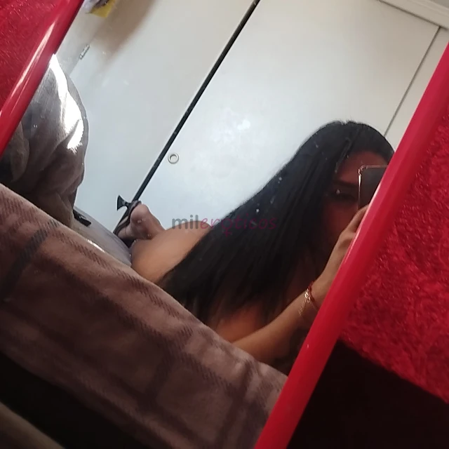 Soy muy caliente arrecha aguantadora papi ven y disfruta el mejor placer conmigo no te vas arrepentir adicta al pico lo chupo rico me trago tu lechita...